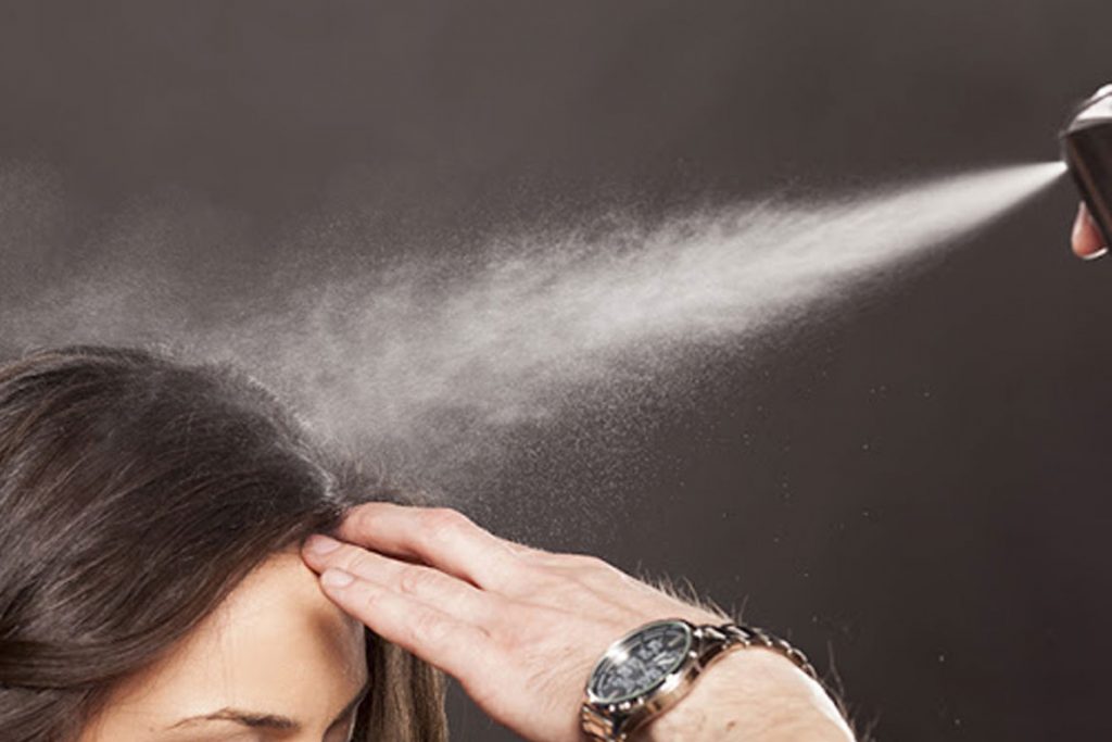 Как быстро вывести вшей и гнид в домашних условиях: советы специалистов - лак для волос 